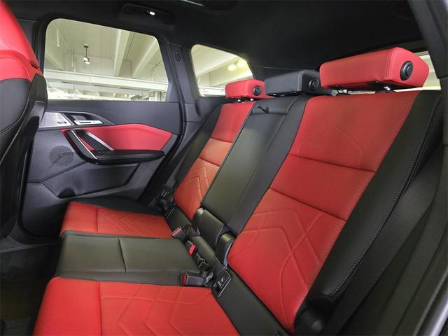 Photo of 2025 Alpine White BMW X1