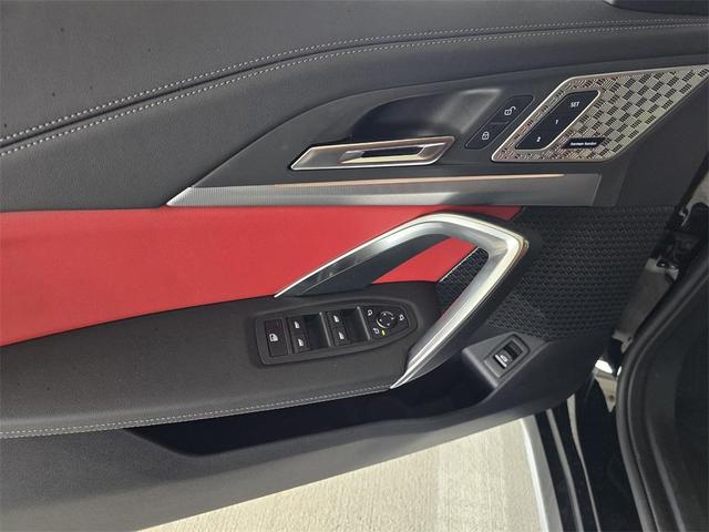 Photo of 2025 Alpine White BMW X1