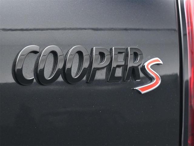 Photo of 2024 Midnight Black MINI Countryman