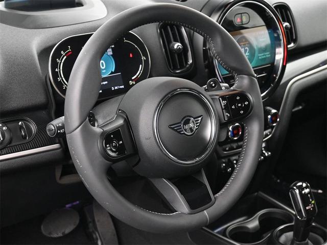 Photo of 2024 Midnight Black MINI Countryman