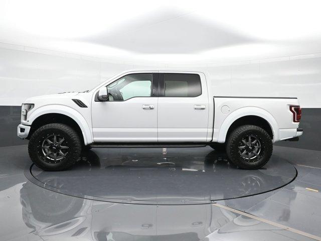 Photo of 2019 Oxford White Ford F-150