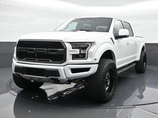 Photo of 2019 Oxford White Ford F-150
