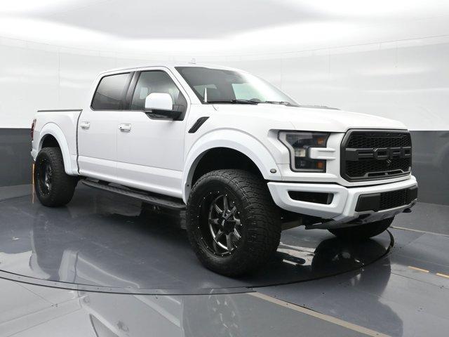 Photo of 2019 Oxford White Ford F-150