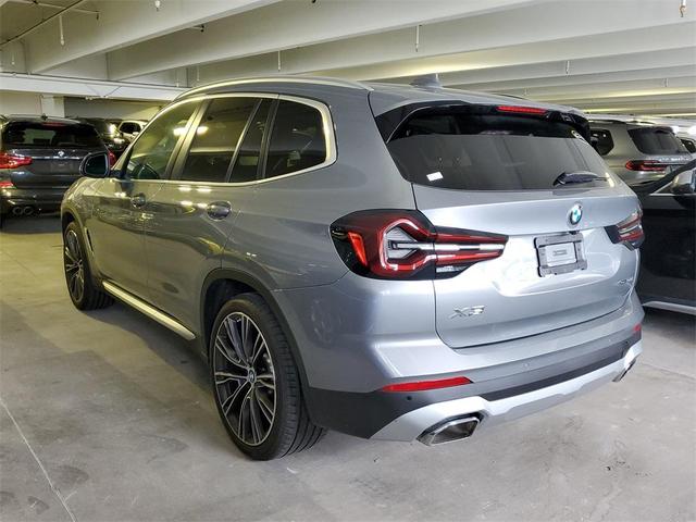 Photo of 2024 Skyscraper Gray Metallic BMW X3