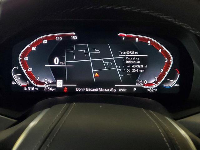 Photo of 2023 Mineral White Metallic BMW X5