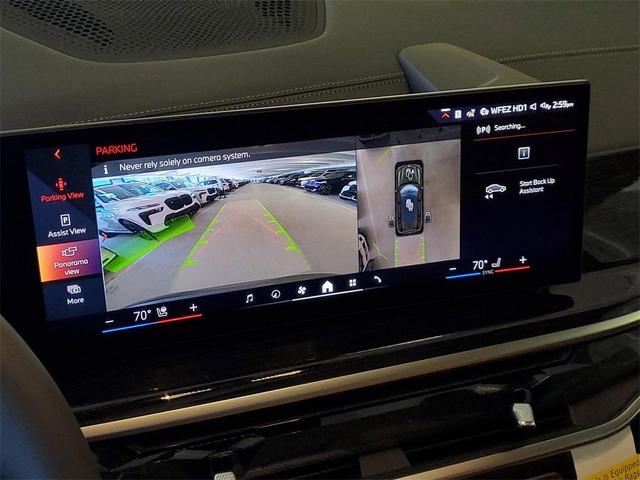 Photo of 2026 Manhattan Green Metallic BMW X7