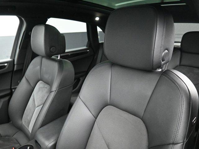 Photo of 2021 Volcano Grey Metallic Porsche Macan