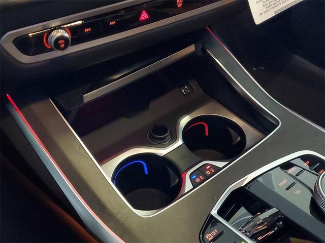 Photo of 2026 Carbon Black Metallic BMW X7