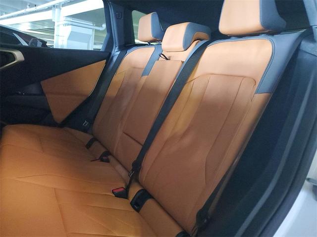 Photo of 2025 Alpine White BMW X3