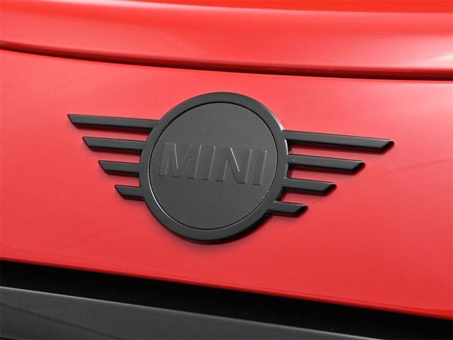 Photo of 2023 Chili Pepper Red MINI Hardtop
