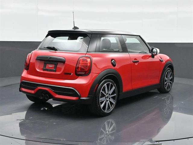 Photo of 2023 Chili Pepper Red MINI Hardtop