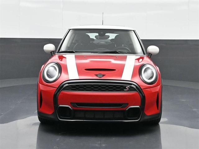 Photo of 2023 Chili Pepper Red MINI Hardtop