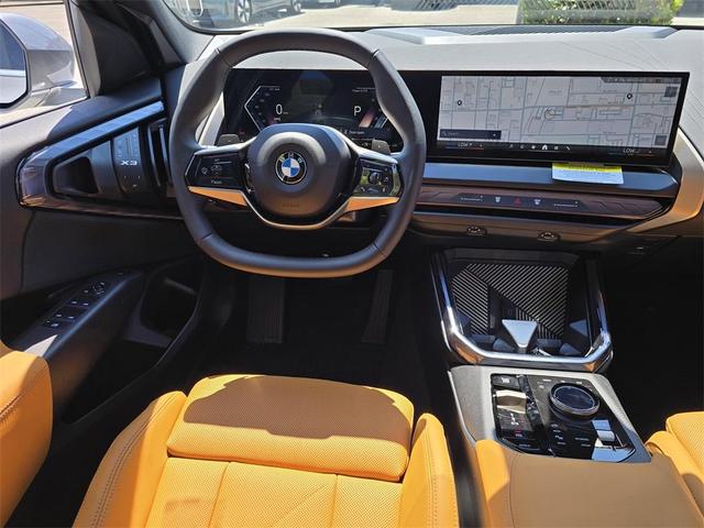 Photo of 2025 Black Sapphire Metallic BMW X3