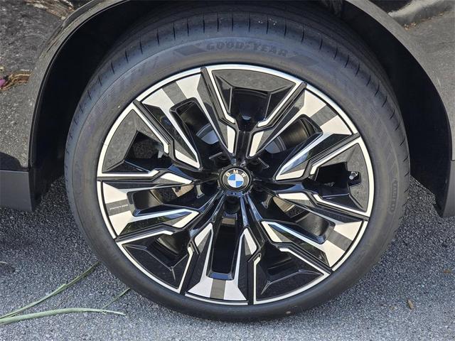 Photo of 2025 Black Sapphire Metallic BMW X3