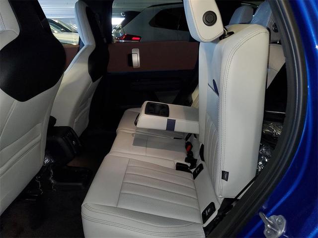 Photo of 2026 Blazing Blue Metallic MINI Countryman