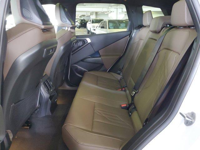 Photo of 2025 Alpine White BMW X3