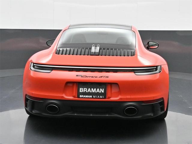 Photo of 2022 Lava Orange Porsche 911