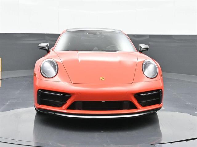 Photo of 2022 Lava Orange Porsche 911