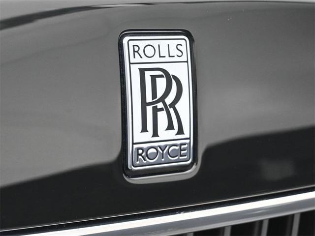 Photo of 2024 Arctic White Rolls-Royce Phantom