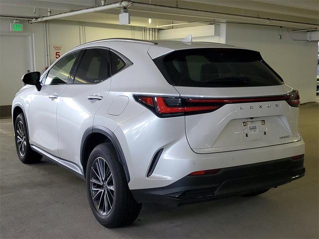Photo of 2024 Eminent White Pearl Lexus NX 250