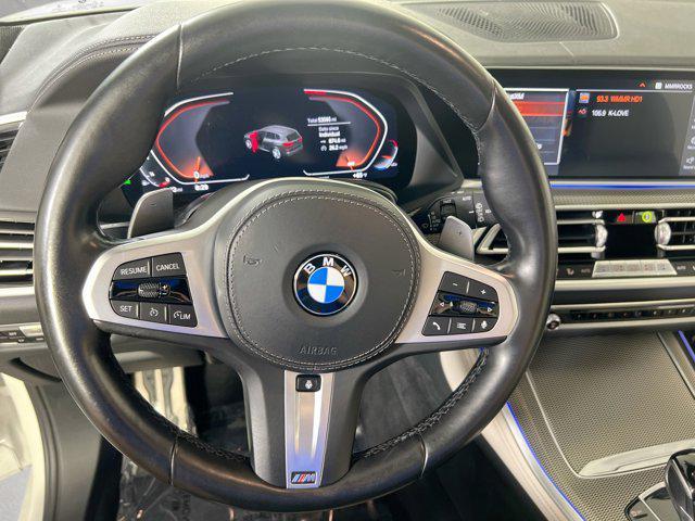 Photo of 2022 Mineral White Metallic BMW X5