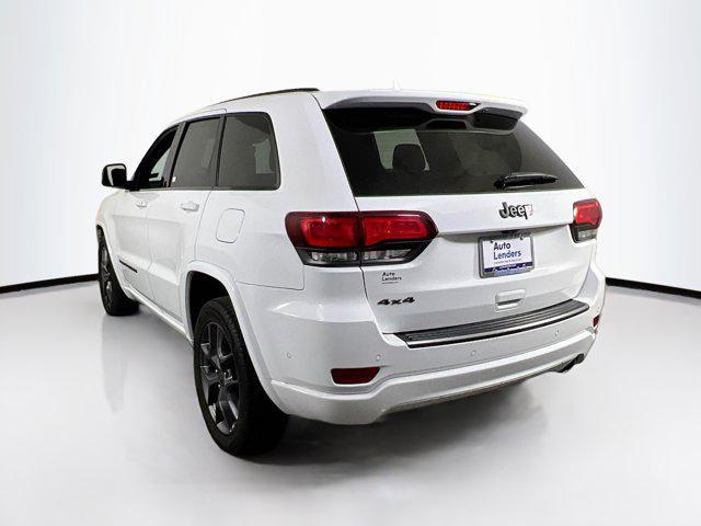 Photo of 2021 Bright White Clearcoat Jeep Grand Cherokee