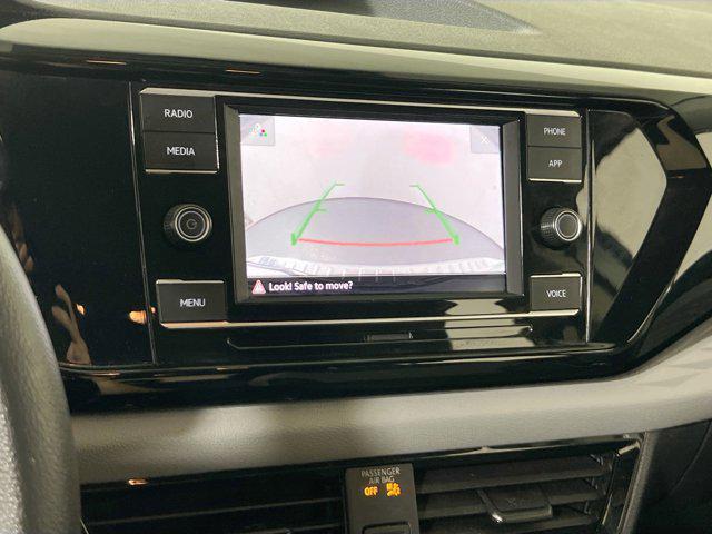 Photo of 2022 Pure White Volkswagen Taos