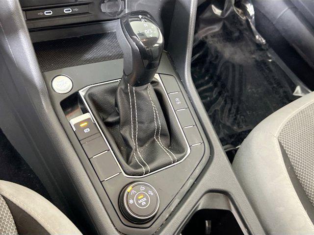 Photo of 2022 Pure White Volkswagen Taos
