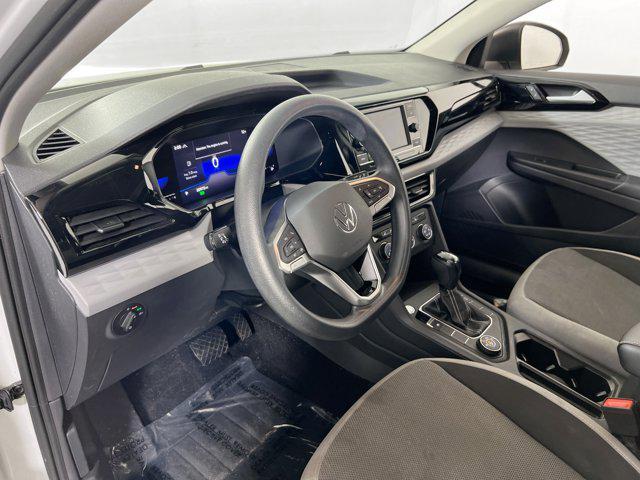 Photo of 2022 Pure White Volkswagen Taos