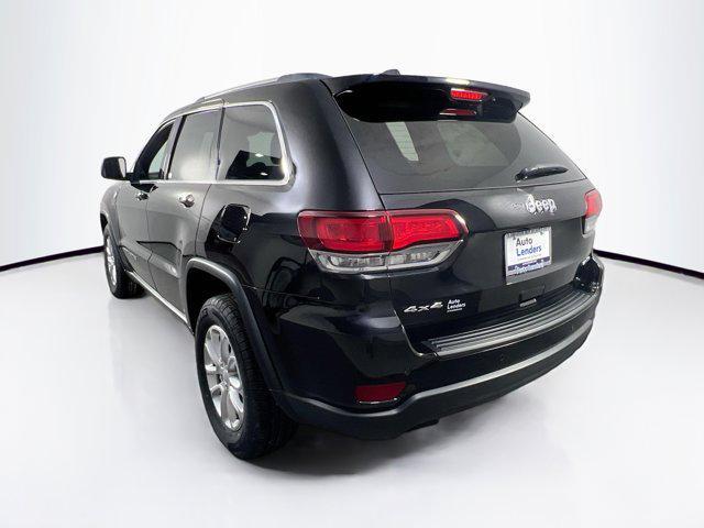 Photo of 2021 Diamond Black Crystal Pearlcoat Jeep Grand Cherokee