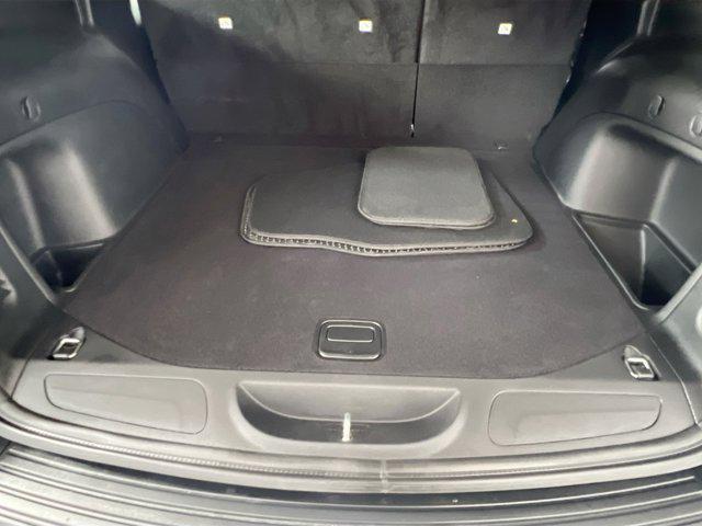 Photo of 2021 Diamond Black Crystal Pearlcoat Jeep Grand Cherokee