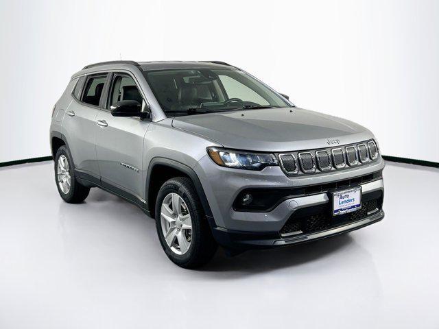 Photo of 2022 Billet Silver Metallic Clearcoat Jeep Compass