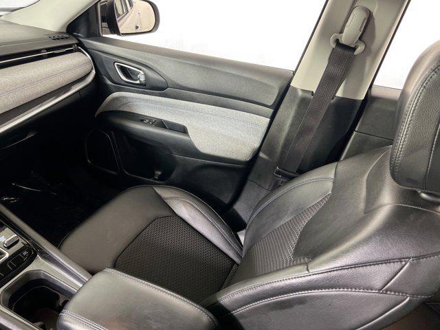Photo of 2022 Billet Silver Metallic Clearcoat Jeep Compass