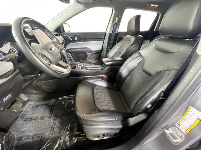 Photo of 2022 Billet Silver Metallic Clearcoat Jeep Compass