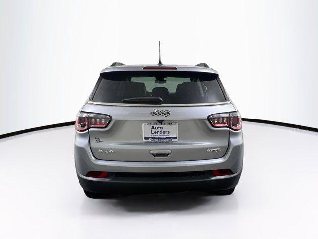 Photo of 2022 Billet Silver Metallic Clearcoat Jeep Compass
