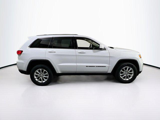Photo of 2022 Bright White Clearcoat Jeep Grand Cherokee