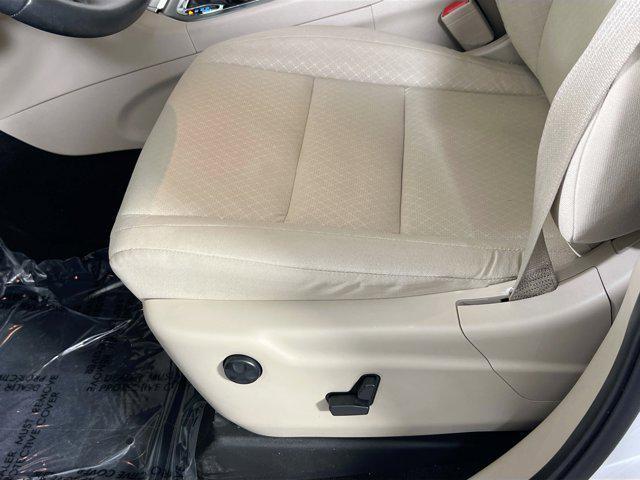 Photo of 2022 Bright White Clearcoat Jeep Grand Cherokee