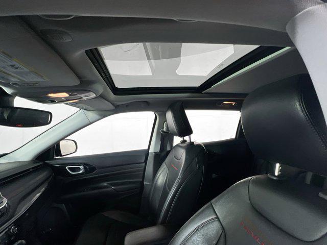 Photo of 2022 Velvet Red Pearlcoat Jeep Compass