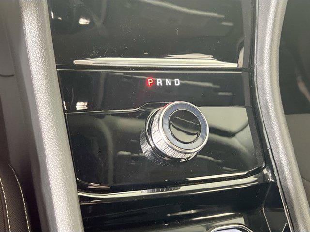Photo of 2023 Bright White Clearcoat Jeep Grand Cherokee