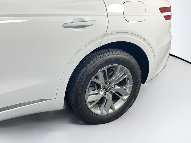 Photo of 2022 Alta White Genesis GV70