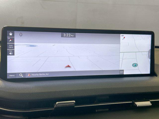 Photo of 2022 Alta White Genesis GV70