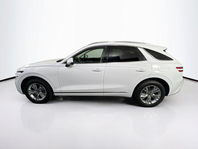 Photo of 2022 Alta White Genesis GV70
