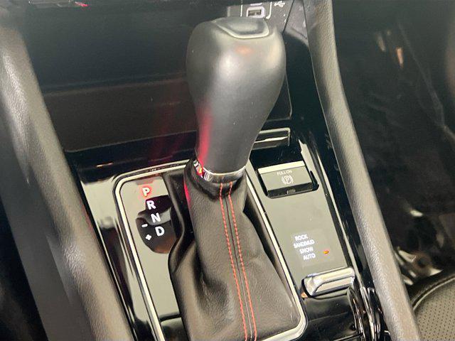 Photo of 2022 Granite Crystal Metallic Clearcoat Jeep Compass