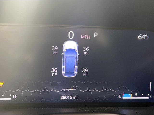 Photo of 2022 Granite Crystal Metallic Clearcoat Jeep Compass