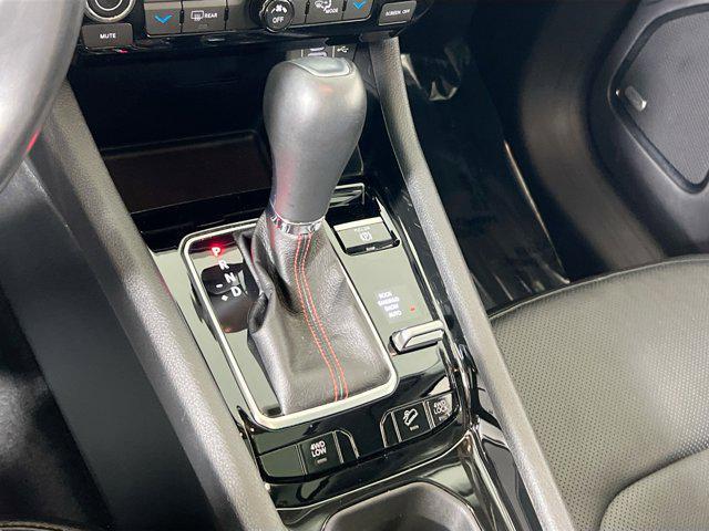 Photo of 2022 Diamond Black Crystal Pearlcoat Jeep Compass