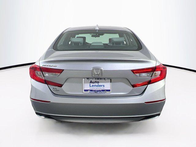 Photo of 2018 Lunar Silver Metallic Honda Accord