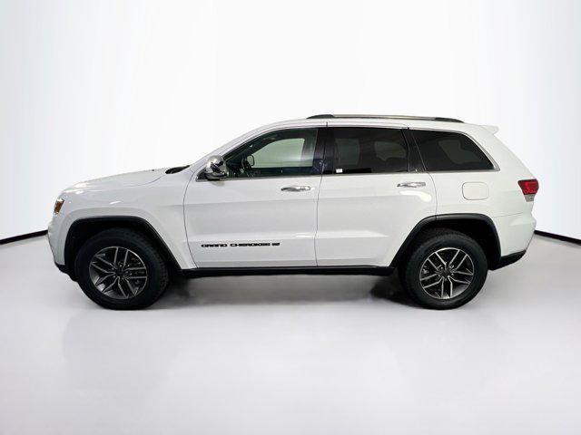 Photo of 2022 Bright White Clearcoat Jeep Grand Cherokee