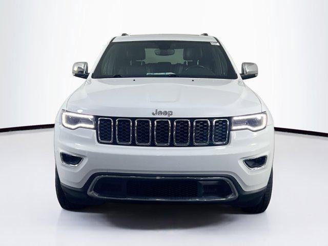 Photo of 2022 Bright White Clearcoat Jeep Grand Cherokee