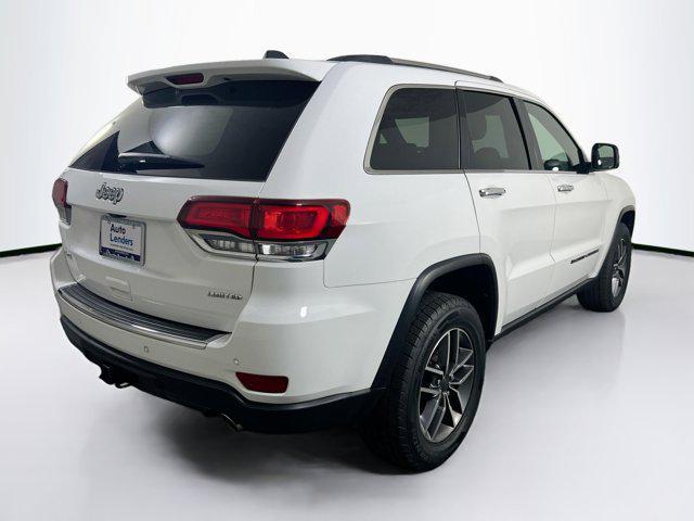 Photo of 2022 Bright White Clearcoat Jeep Grand Cherokee