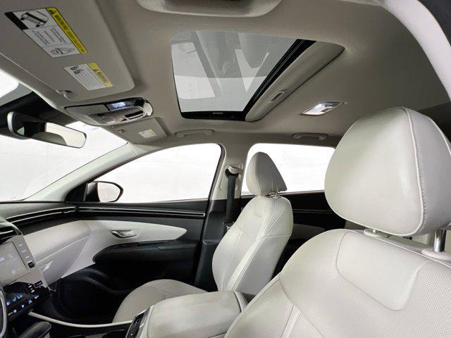 Photo of 2023 Phantom Black Hyundai TUCSON